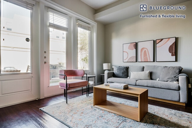 Building Photo - 3201 Esperanza Crossing Unit FL1-ID298