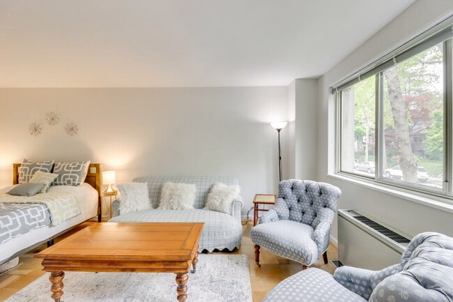 Photo - 2710 Macomb St NW Unit SI ID1386166P