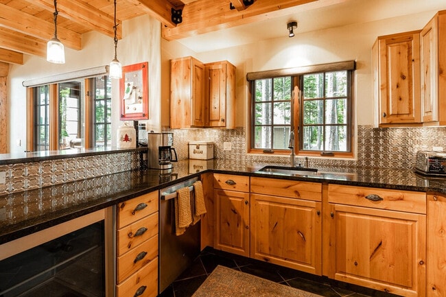 Photo - 4 Full Moon Rd Unit ID1255654P