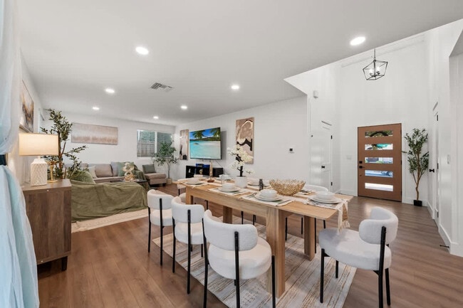 Photo - 1676 Raynell Way Unit SI ID1465005P