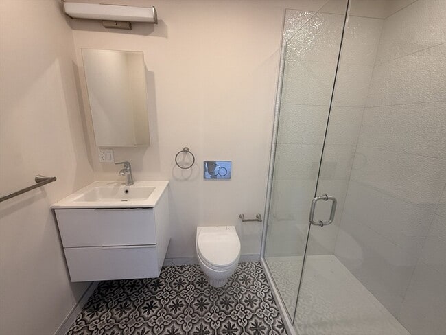 Photo - 7 Thornley St Unit 1