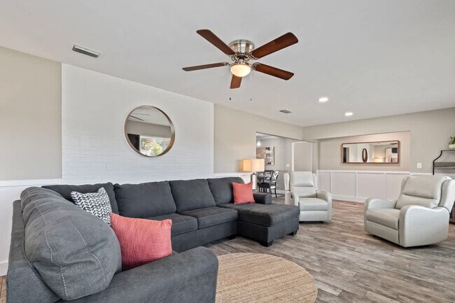 Photo - 3215 Crosby Ln Unit SI ID1578538P