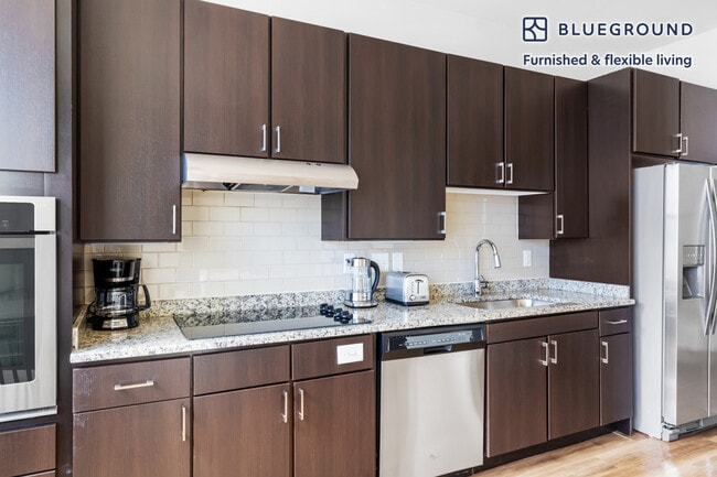 Photo - 333 Great River Rd Unit FL3-ID785