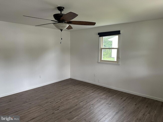 Photo - 1447 Knight Ave