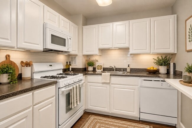 Photo - Willow Run at Mark Center Apartment Homes
