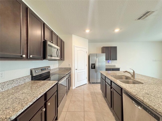 Photo - 632 Autumn Stream Dr