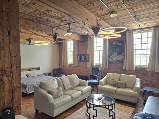 Photo - 226 Mt Elliott St Unit ID1437646P