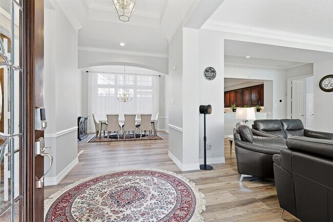 Photo - 1527 Orchard Park Dr