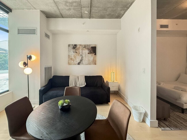 Photo - 1247 N 2nd St Unit ID1317873P