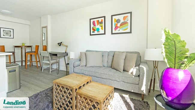 Photo - 305 Dr. M.L.K. Jr St S Unit 632.1403628