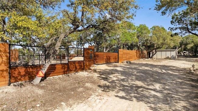 Photo - 17210 W Beach Rd