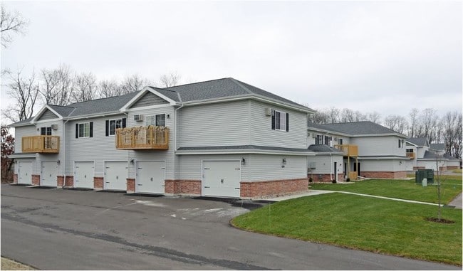 Photo - Maple Ridge Estates 48