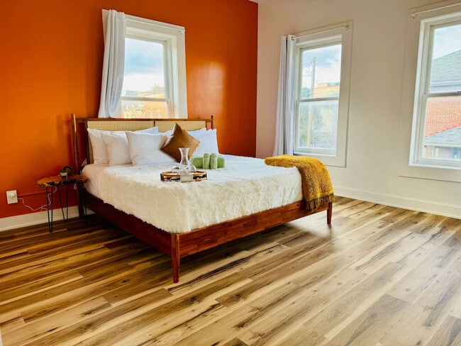 Photo - 63 E Russell St Unit ID1265613P