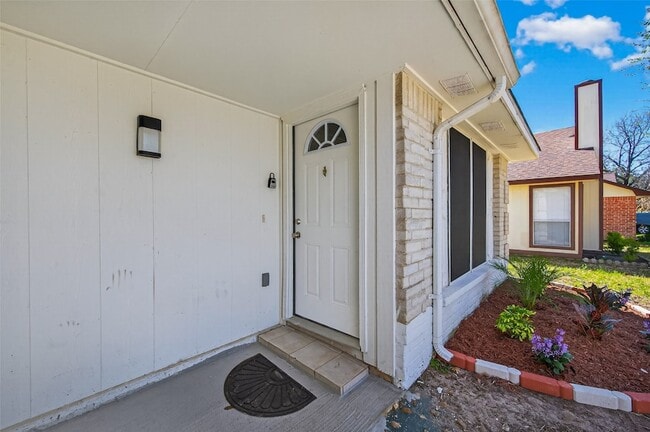 Photo - 10726 Village Trail Dr