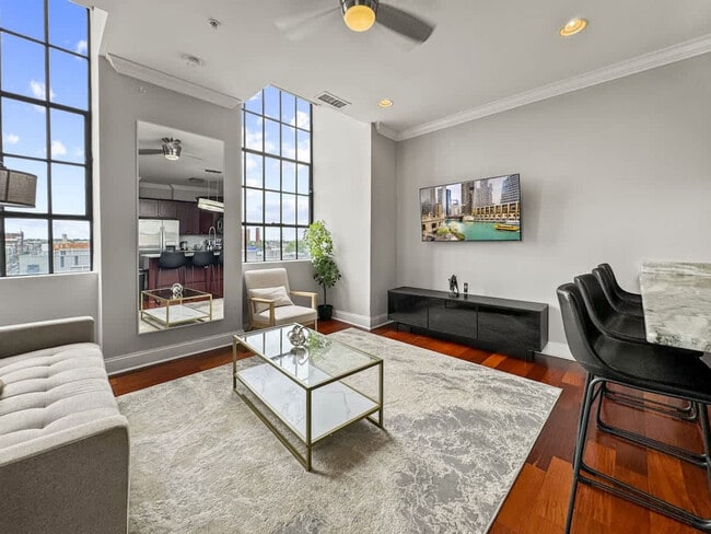 Building Photo - 1421 N 5th St Unit ID1055945P