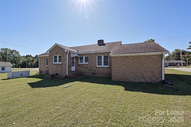 Photo - 411 Elizabeth Ave