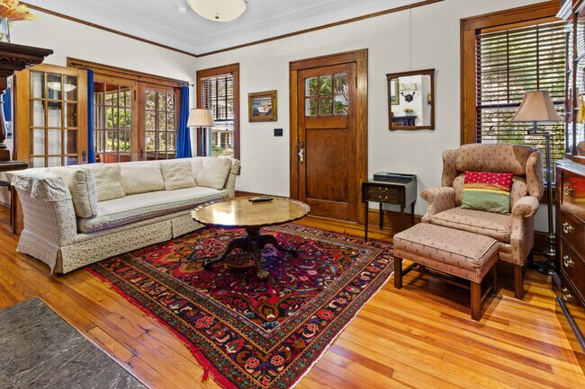 Photo - 305 NE 4 St Unit ID1359131P