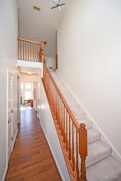 Photo - 7135 Thorndale Ln