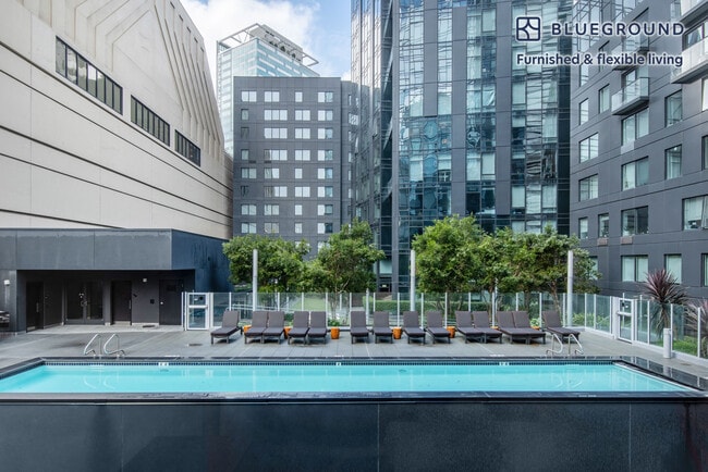 Photo - 18 10th St Unit FL4-ID1300