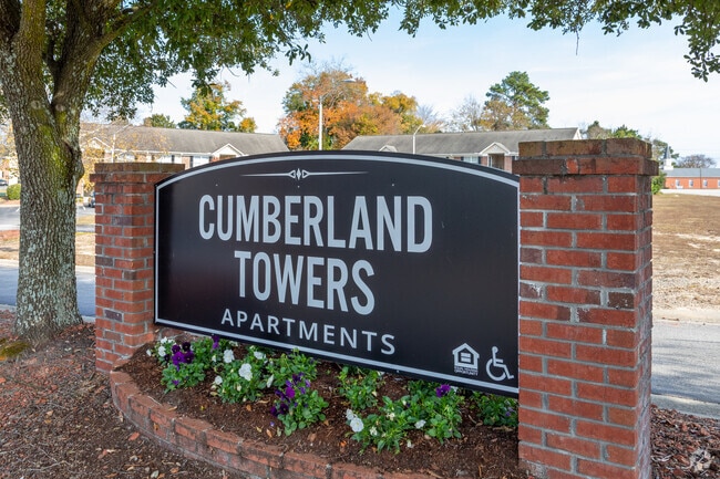 Photo - Cumberland Towers
