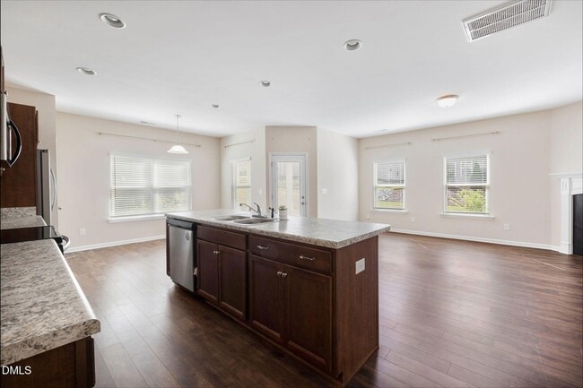 Photo - 6806 Shane Dr