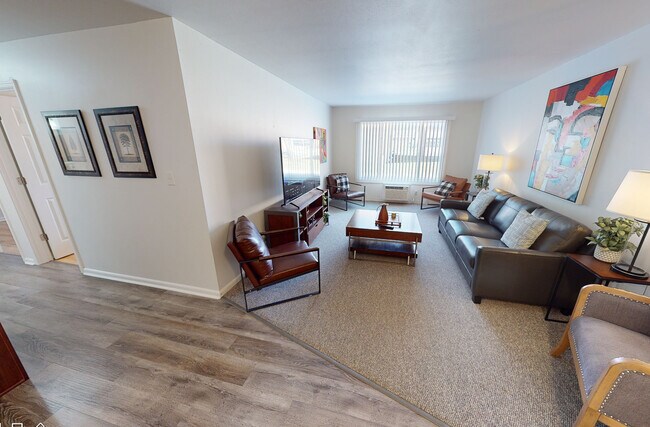 Photo - Lake Pointe Apartment Homes