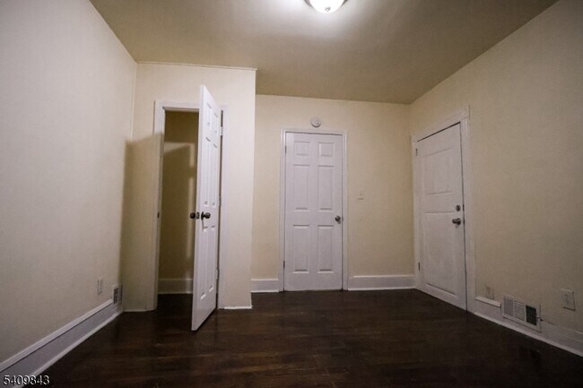 Photo - 405 S 12th St Unit 1