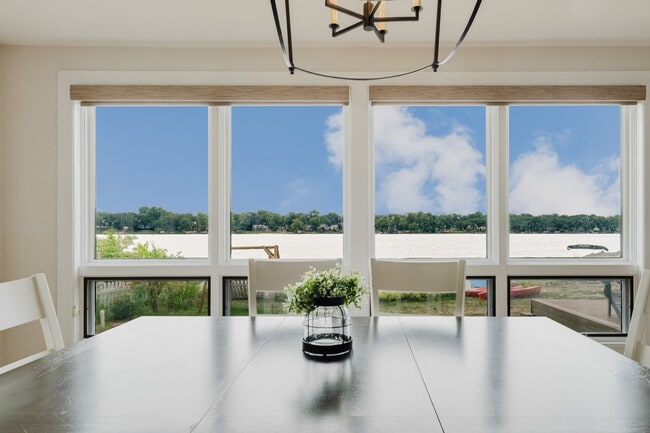 Photo - 4612 W Lake Shore Dr Unit SI ID1560829P