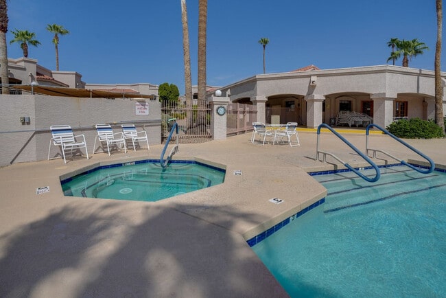 Photo - 9151 W Greenway Rd Unit SI FL2-ID1545830P