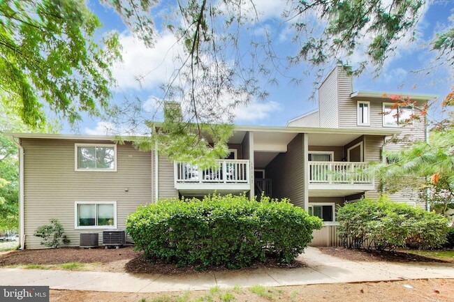 Photo - 13117 Wonderland Way Unit 4