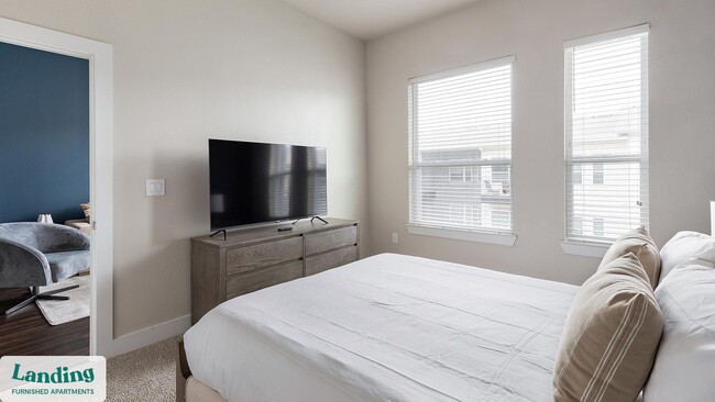 Photo - 3501 Ross Ave Unit 5038