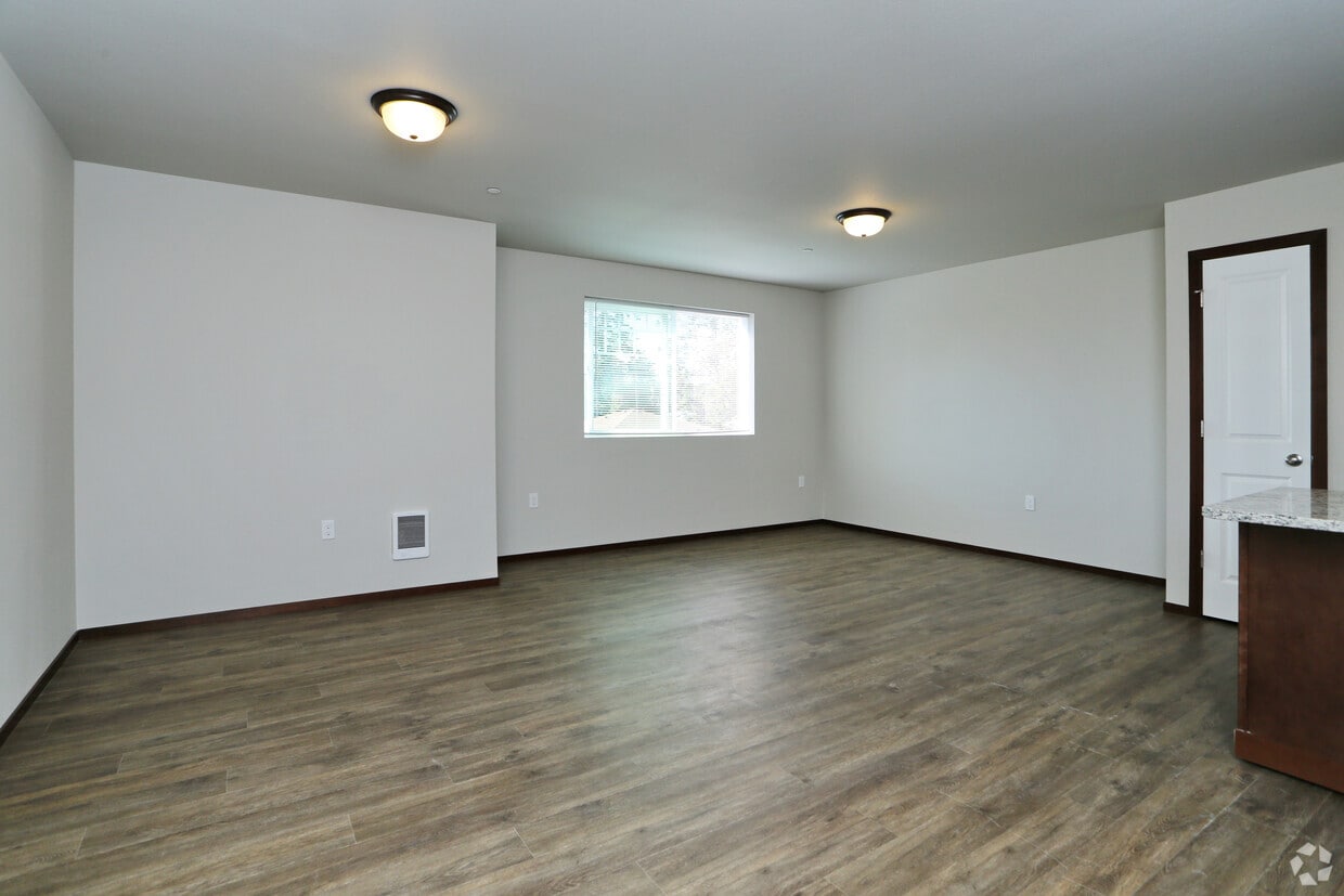 Floor Plan - 1-BED / 1-BATH