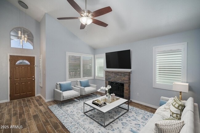 Photo - 6820 S Roosevelt St