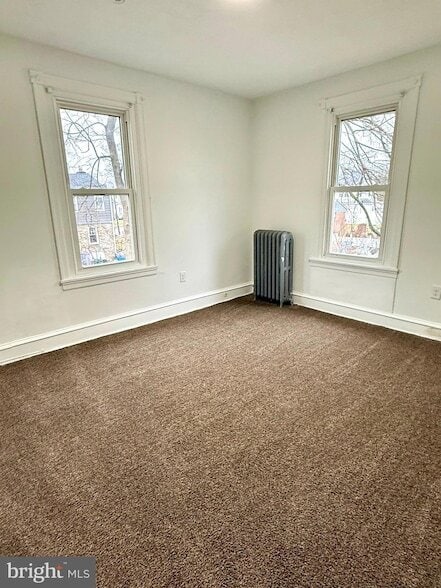 Photo - 1906 49th St