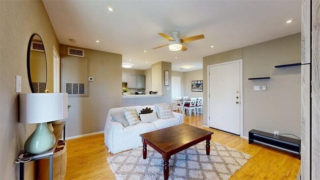 Photo - 1901 Holleman Dr W Unit 412