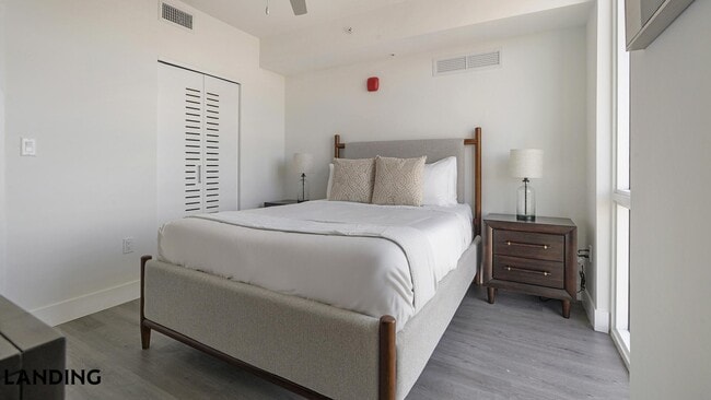 Photo - 1025 E 25th St Unit 605