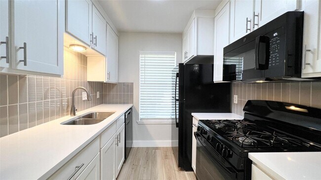 Photo - 11208 Renel Dr Unit A