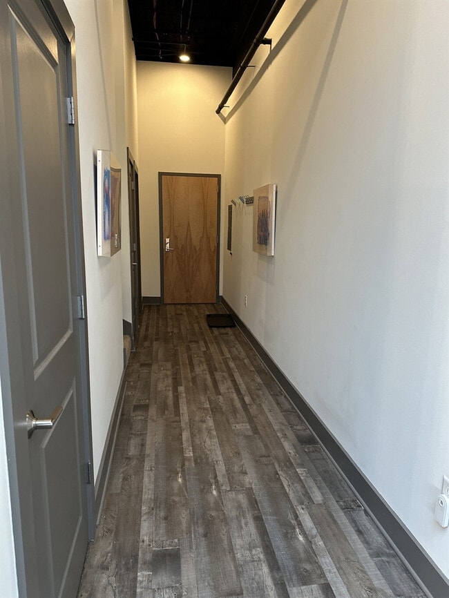 Photo - 350 East Ave Unit SI ID1094662P