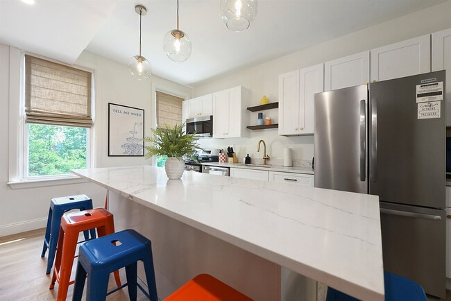 Photo - 1814 Rhine St Unit ID1290667P