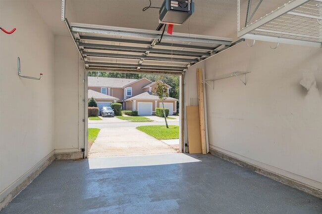 Photo - 345 Scrub Jay Dr