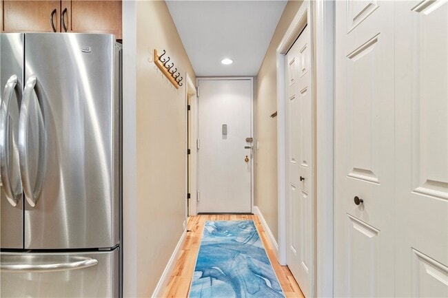 Photo - 112 Washington Pl Unit 6D