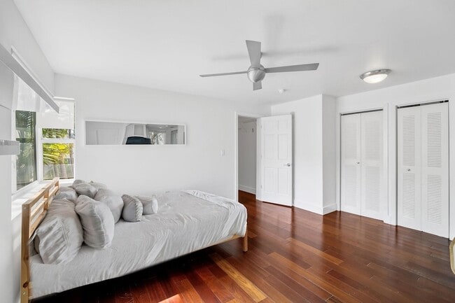 Photo - 741 6th St Unit 204W