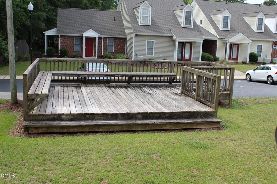 Photo - 324 Mae Byrd Rd