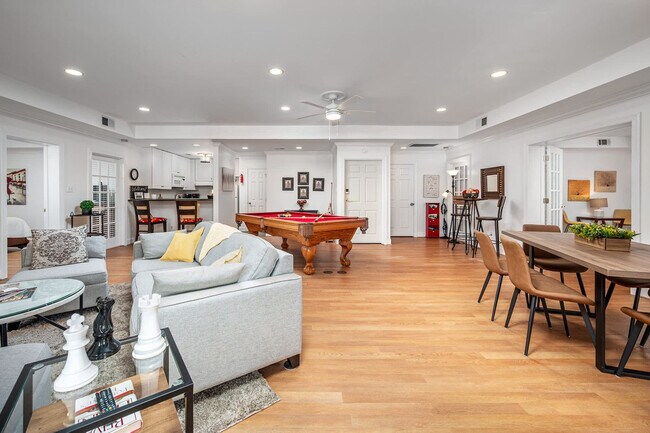 Building Photo - 11468 Club Dr Unit ID1300720P