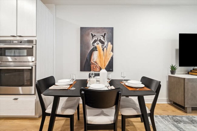 Photo - 1112 Columbus St Unit FL4-ID1039042P