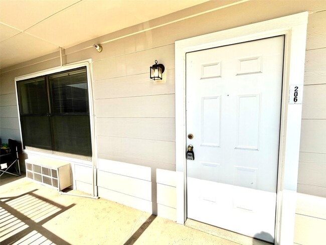 Photo - 701 W Sycamore St Unit 206