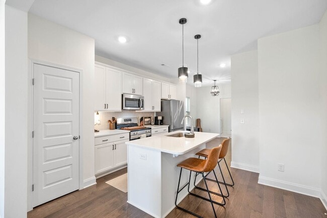 Photo - 967 Nance Ln