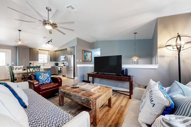 Photo - 607 Sand Key Dr Unit ID1268417P