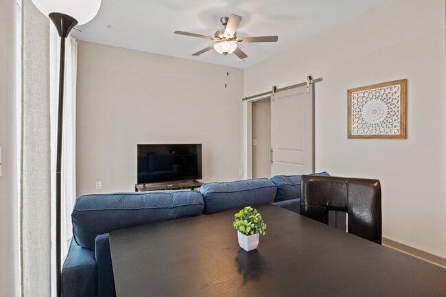 Photo - 1607 Centennial Park Blvd Unit ID1312618P