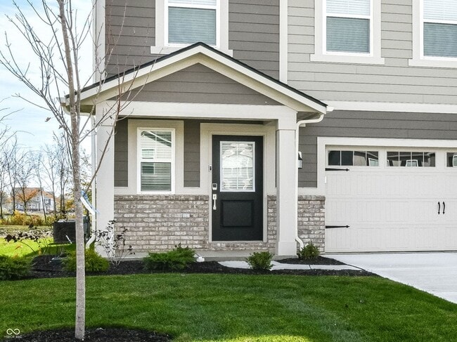 Photo - 6685 Hawthorne Dr